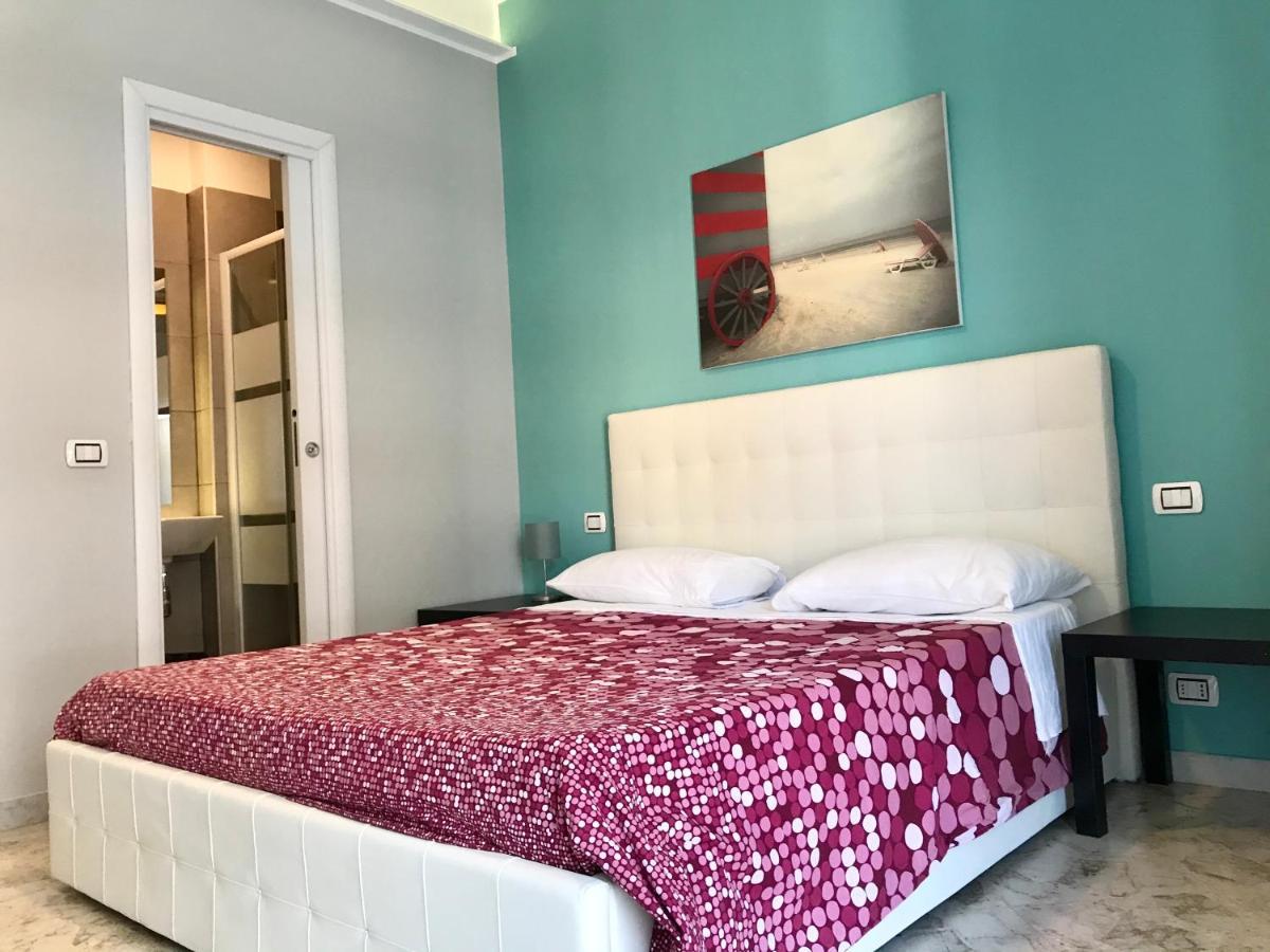 Cavour 124 -Guest-Room- Бари Экстерьер фото