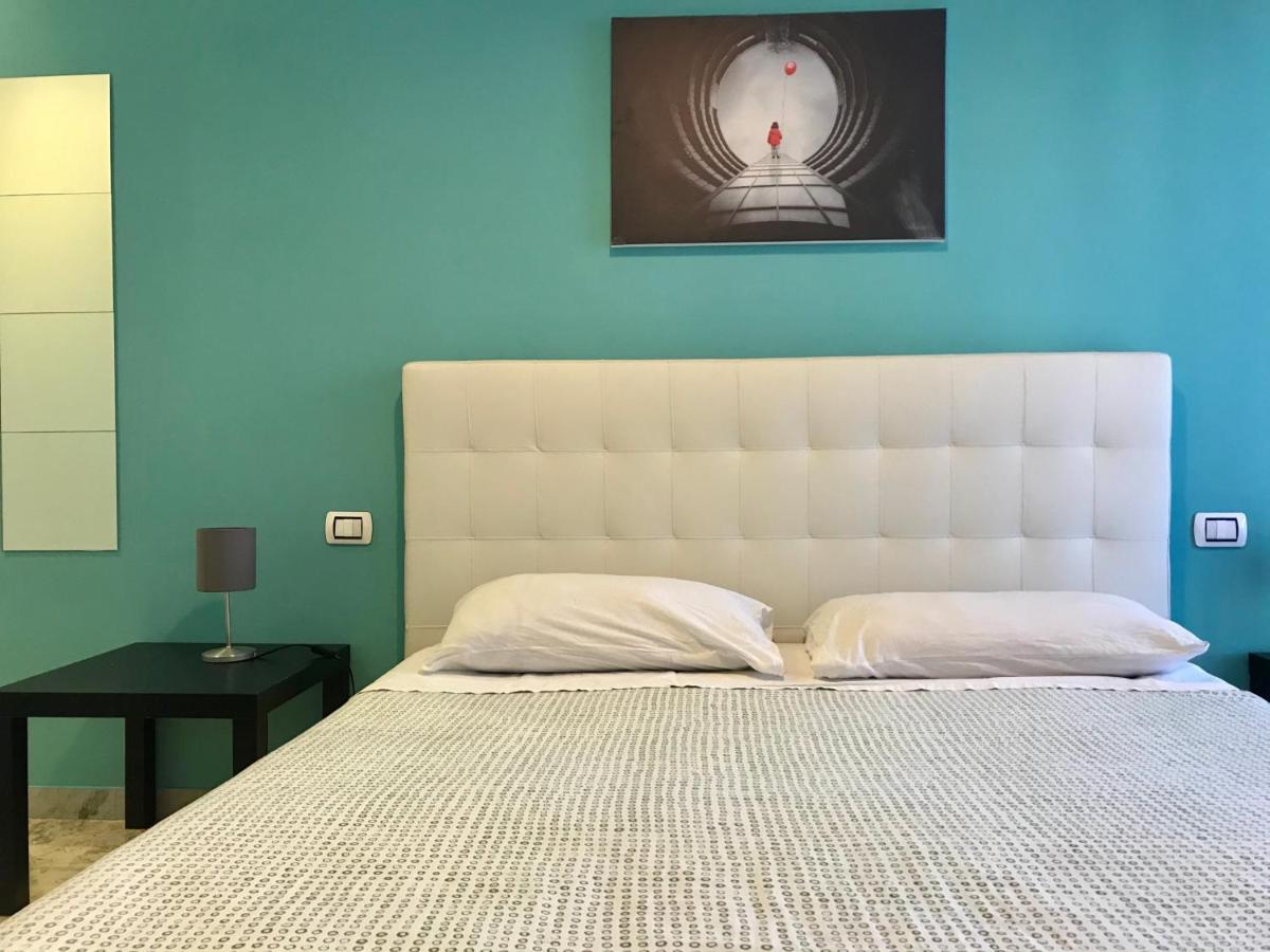 Cavour 124 -Guest-Room- Бари Экстерьер фото