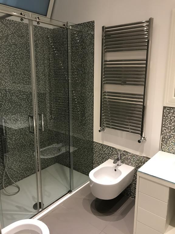 Cavour 124 -Guest-Room- Бари Экстерьер фото
