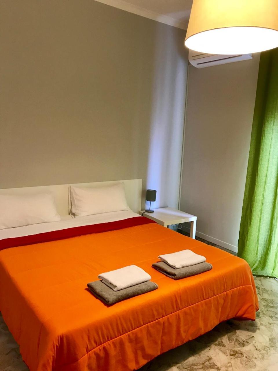 Cavour 124 -Guest-Room- Бари Экстерьер фото